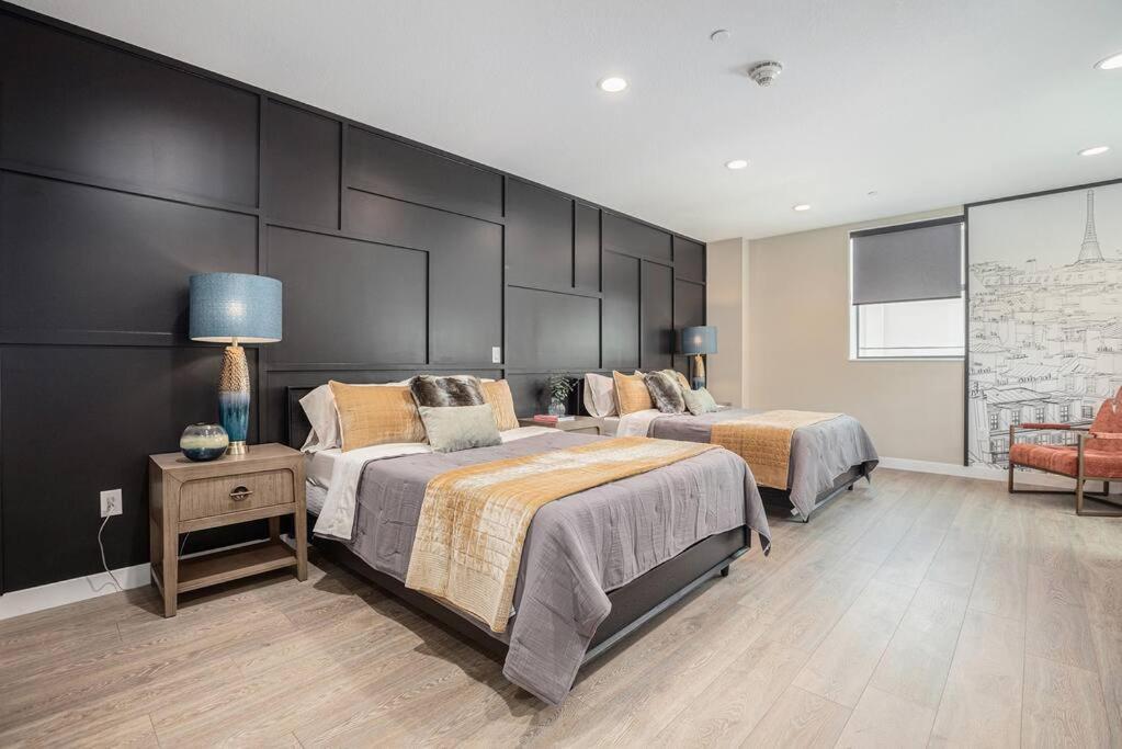 Private Room With Kitchen & Bath 4 布雷登顿 外观 照片